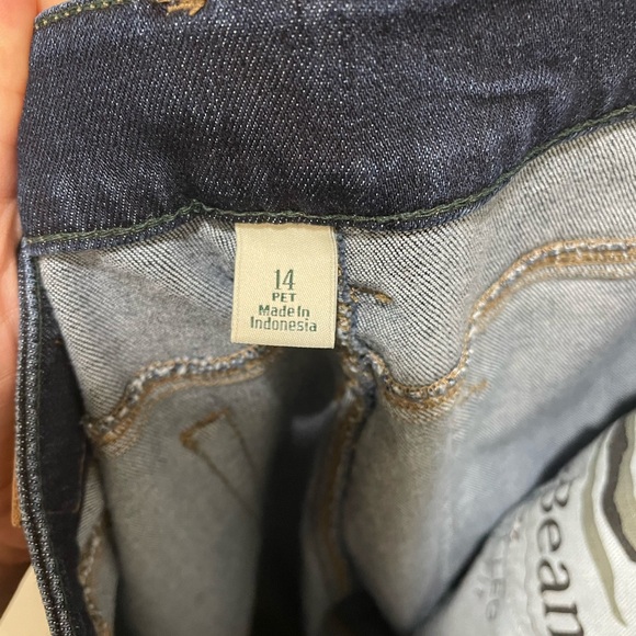 LL Bean BeanFlex women’s jeans 14 P straight leg favorite fit - Picture 4 of 7